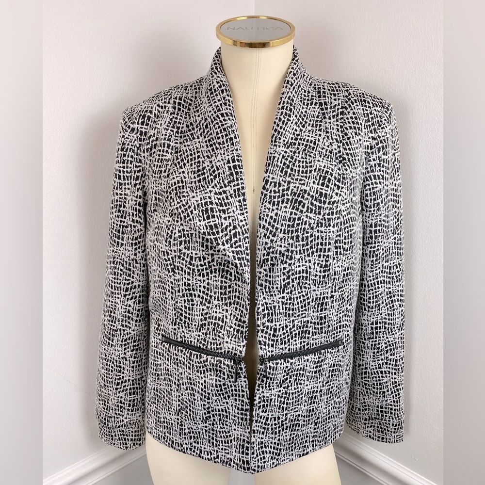 KASPER Black & White Open Front Blazer Zipper Detail | Size 6